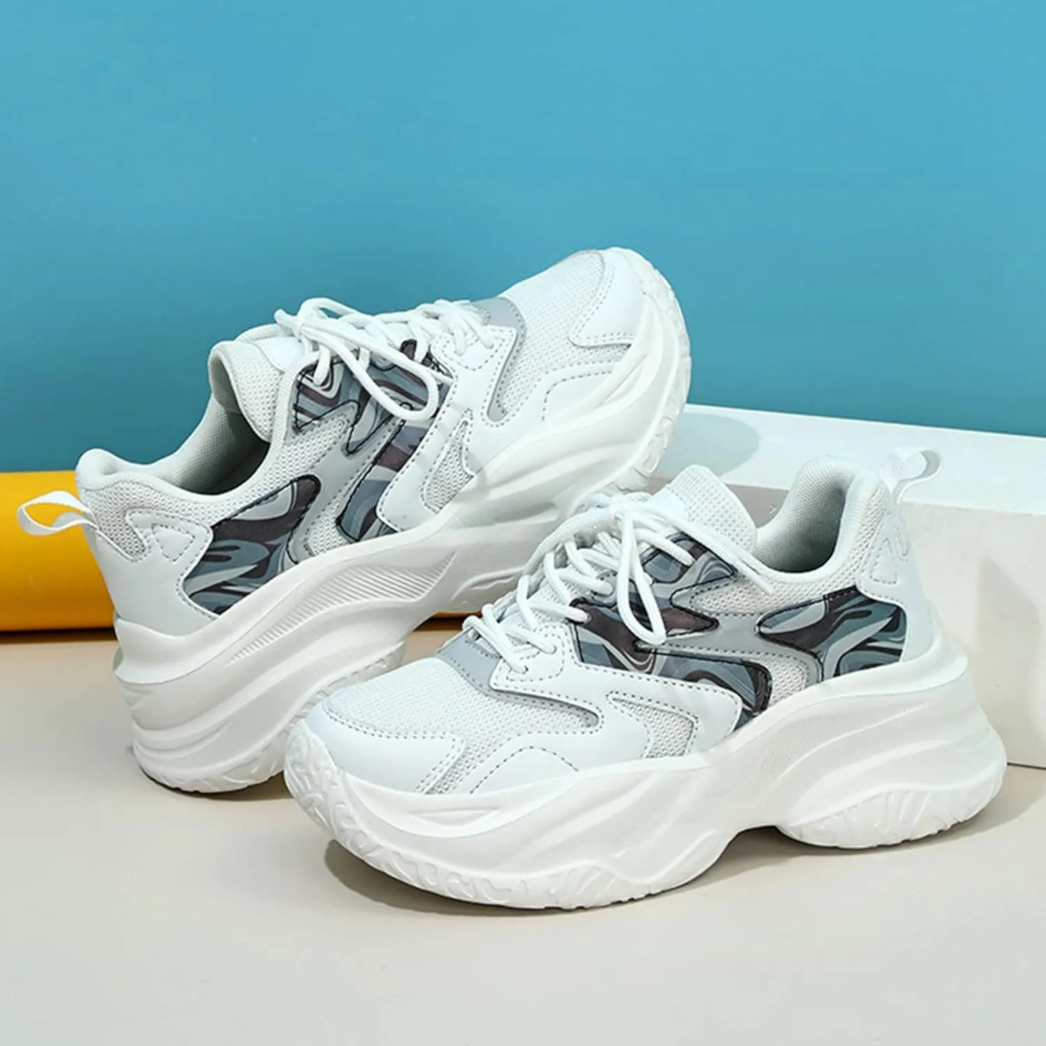 Women Lightweight Slip On Shoes Casual Comfortable Walking Sneakers Canvas Flats Non Slip Breathable Loafers
