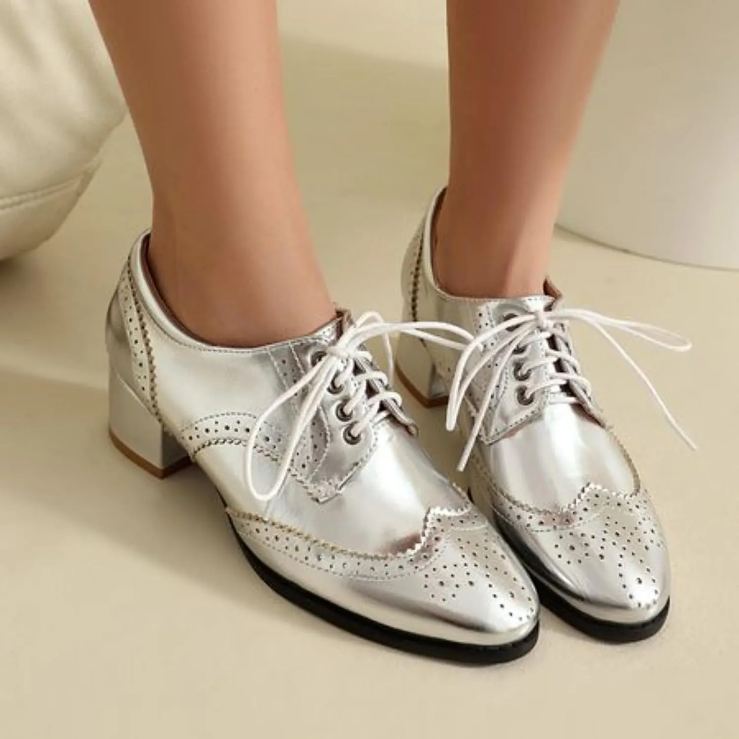 Women's Leather Perforated Lace Up Oxfords Pointed Toe Low Block Heel Brogues Flats Shoes Comfortable Wingtip Derby Saddle Pumps