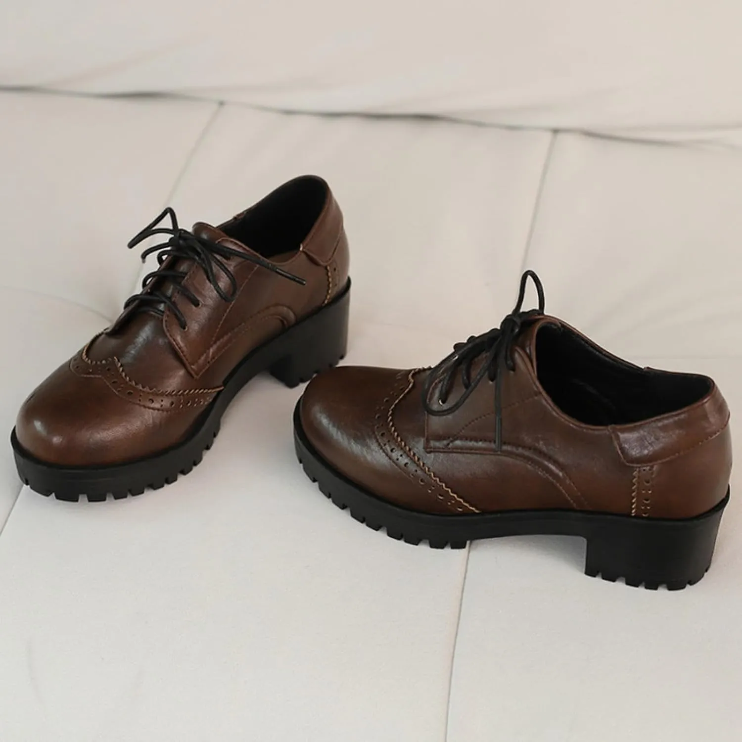 Women's Round Toe Lace-Up Low Platform Chunky Heel Block Oxfords Pumps Comfortable Derby Wingtip Saddle Brogues Loafers Shoes